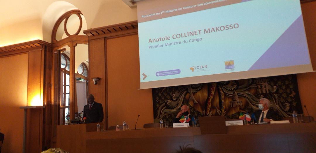 Anatole Collinet Makosso, Premier ministre du Congo lors de sa prise de parole devant les investisseurs français à la CCI de Paris @ AAFC